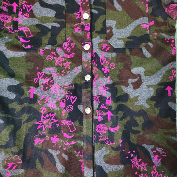 Vilagallo Camouflage Shirt Dress Size 40 Medium Green Pink Belt Button-Down RARE - Picture 5 of 12